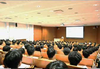 電気電子情報工学科